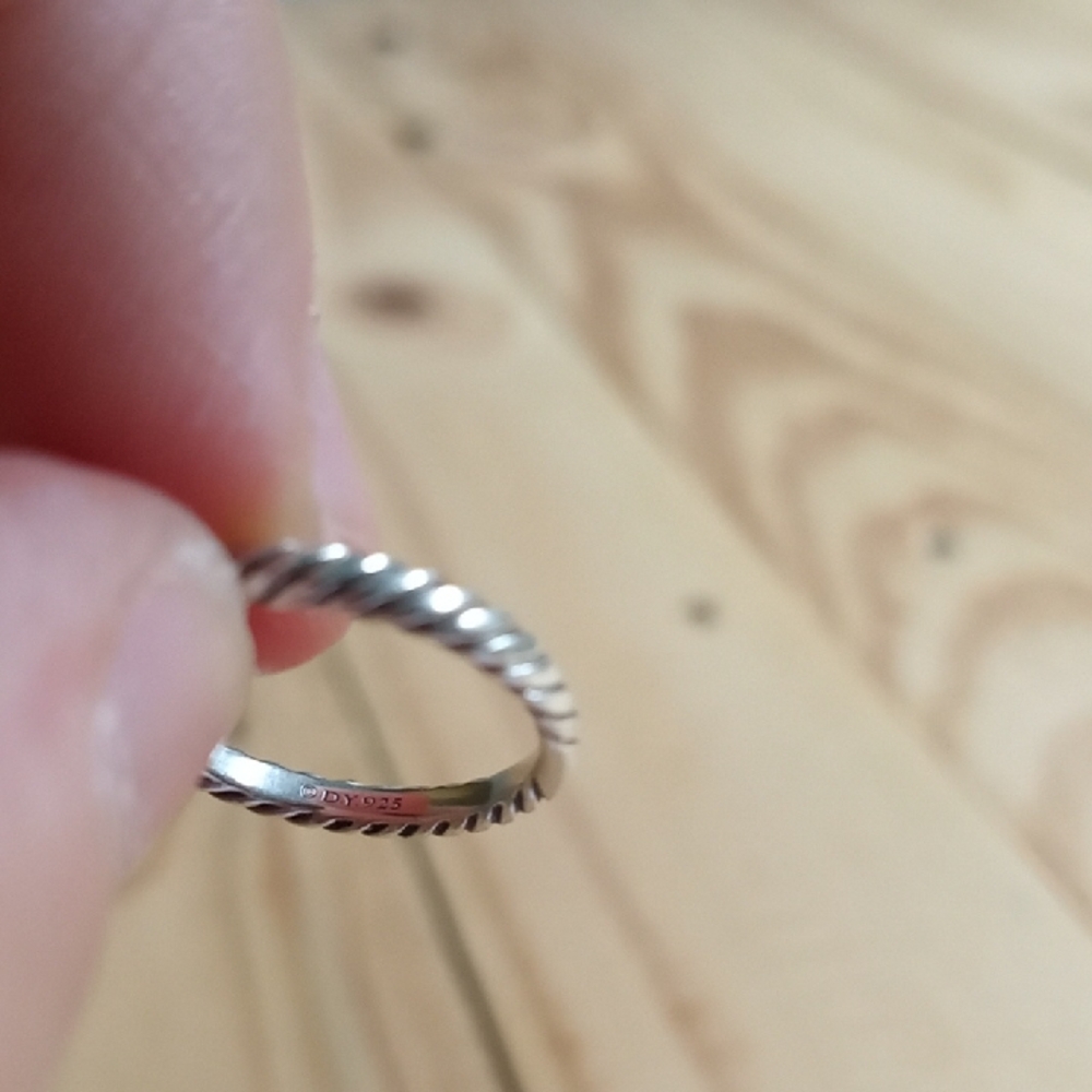 David Yurman Silver Twisted Ring with Pave Accents Size 5 - Picture 8 of 8